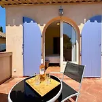 Le Mazet Des Mures Bed & Breakfast Grimaud