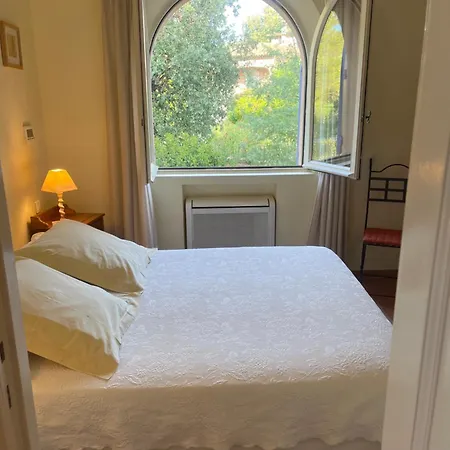 Le Mazet Des Mures Grimaud