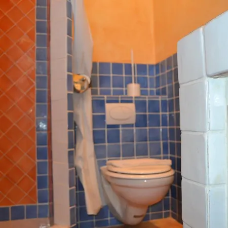 Le Mazet Des Mures Bed & Breakfast