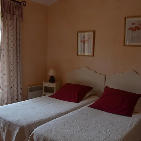 Bed & Breakfast Le Mazet Des Mures