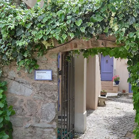 Le Mazet Des Mures *