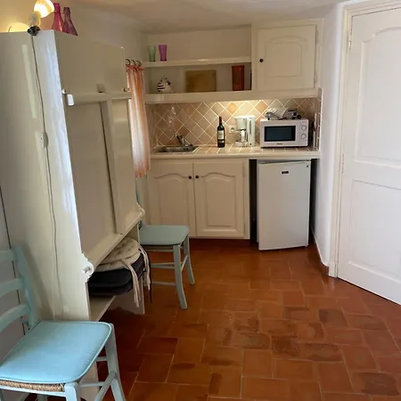 Bed and breakfast Le Mazet Des Mures 3*