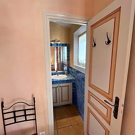Le Mazet Des Mures Bed & Breakfast Grimaud