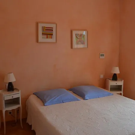 Le Mazet Des Mures Grimaud