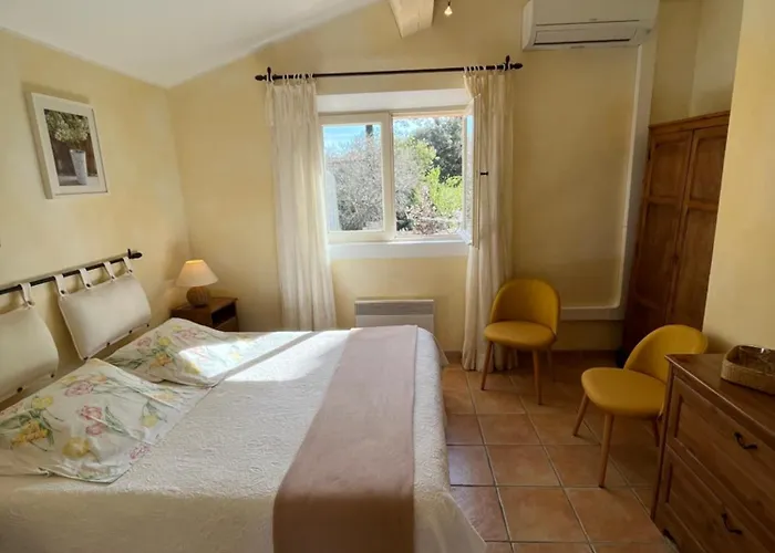 Le Mazet Des Mures B&B 3*