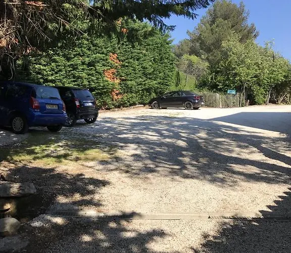 B&B Le Mazet Des Mures 그리모